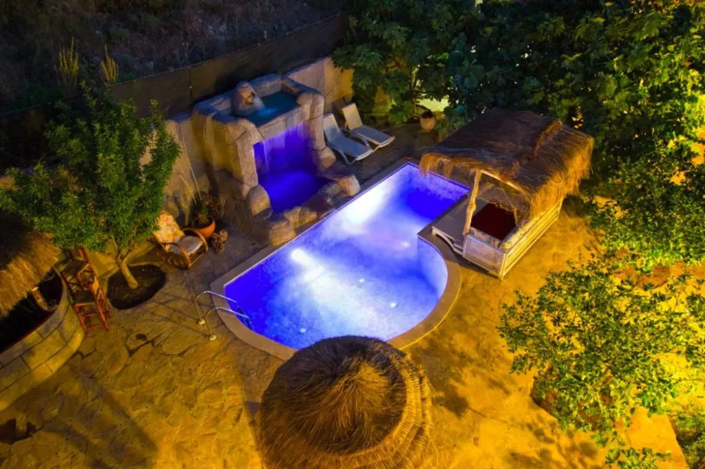 Hotel photo 13