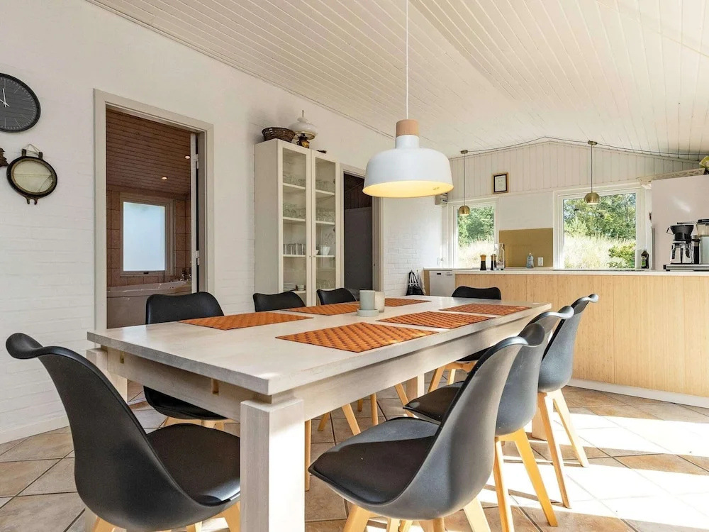 6 Person Holiday Home in Albaek