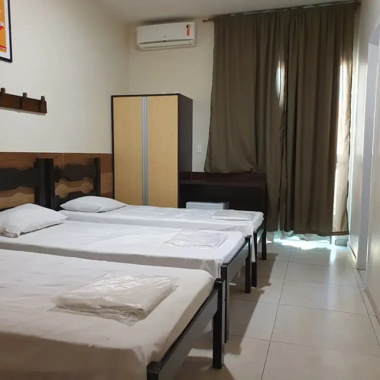 Classic Triple room with balcony and with city view
