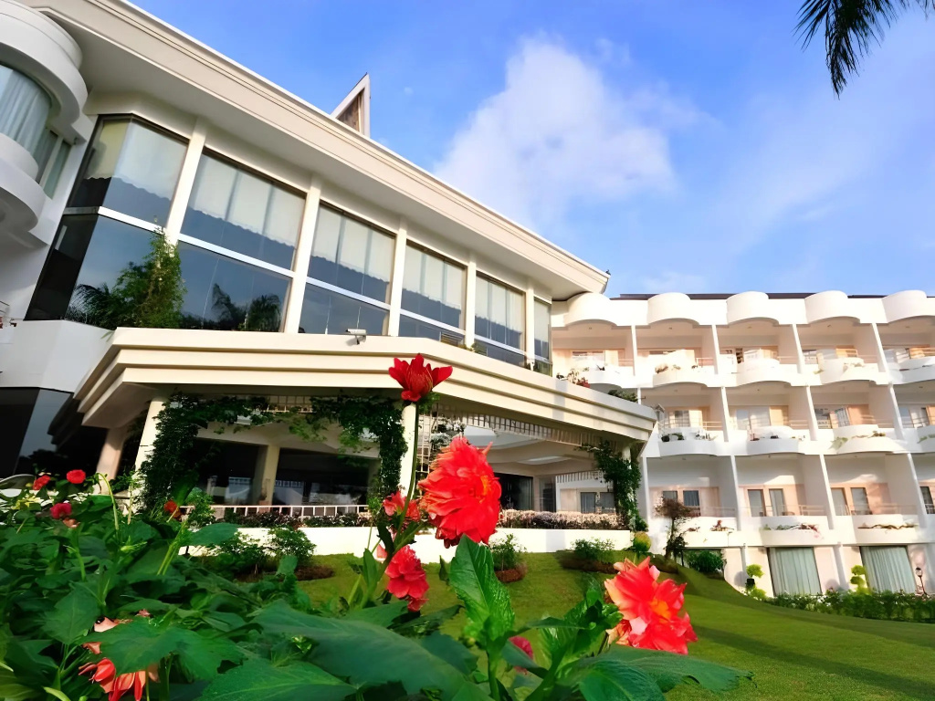 Grand Mutiara Hotel in Berastagi