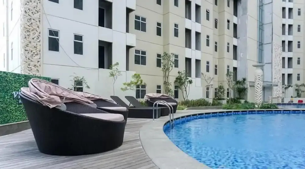 Basic And Minimalist 1Br Apartment At Vittoria Residence