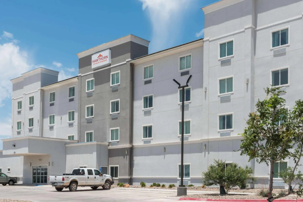 Hawthorn Extended Stay by Wyndham Midland - Chambres