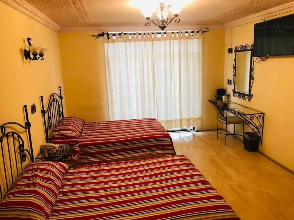Hotel Villa De Cortez - Chambres