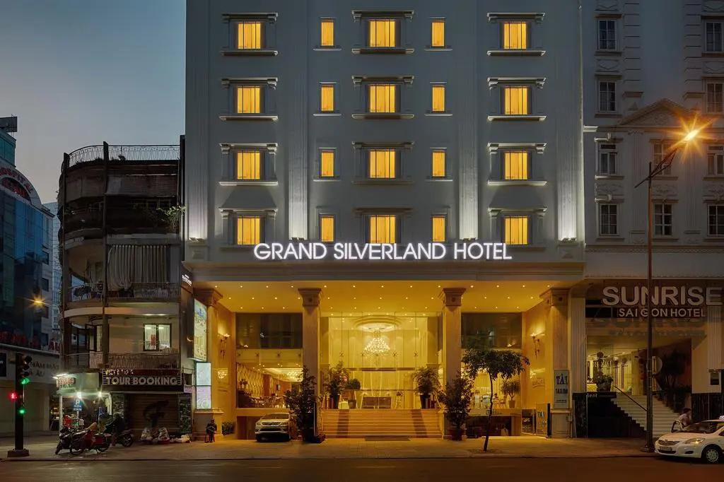Grand Silverland Hotel