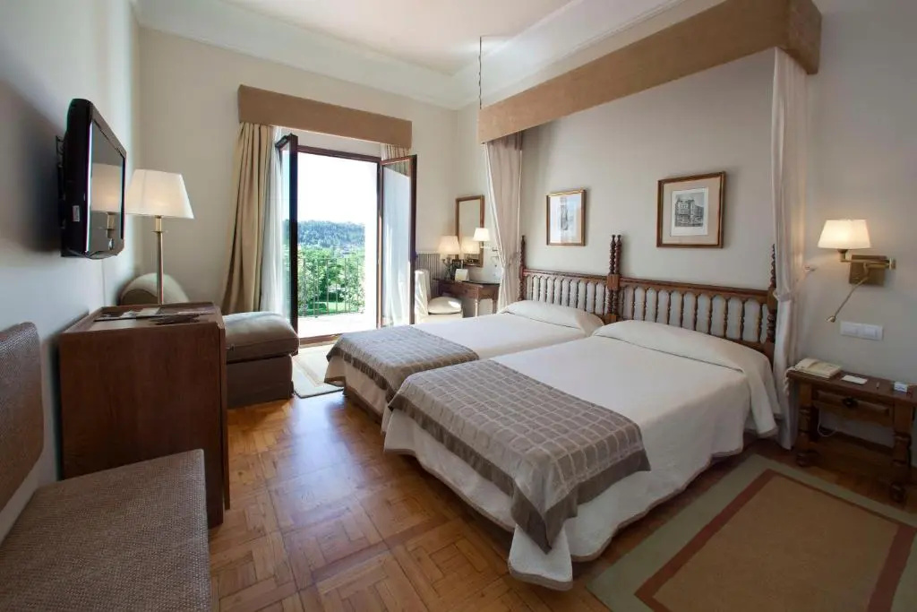 Parador De Teruel - Chambres