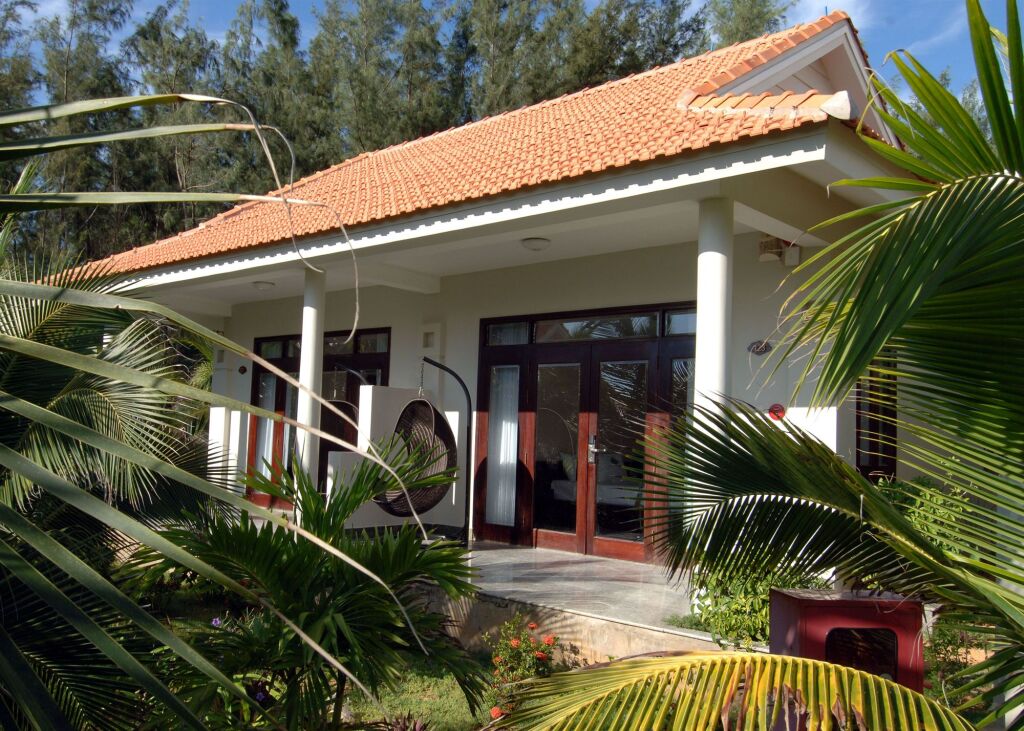 Saigon Emerald Beach Resort