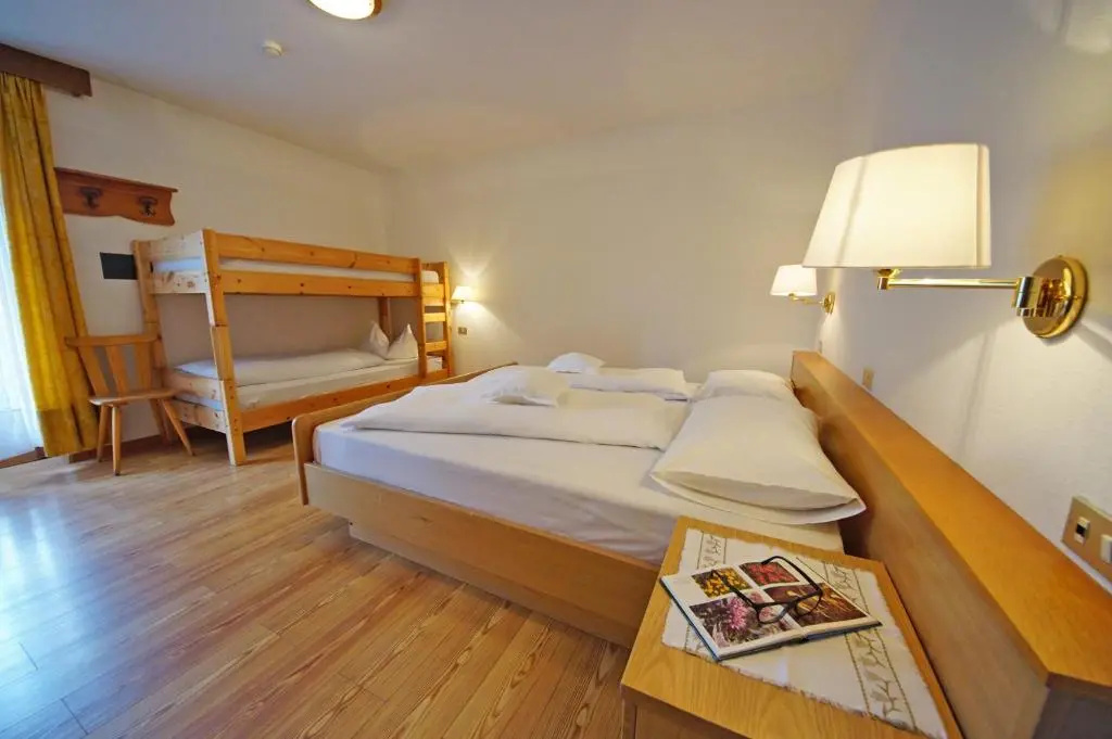 Economy room