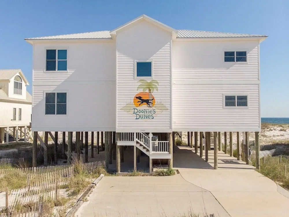 West Beach Home 2981