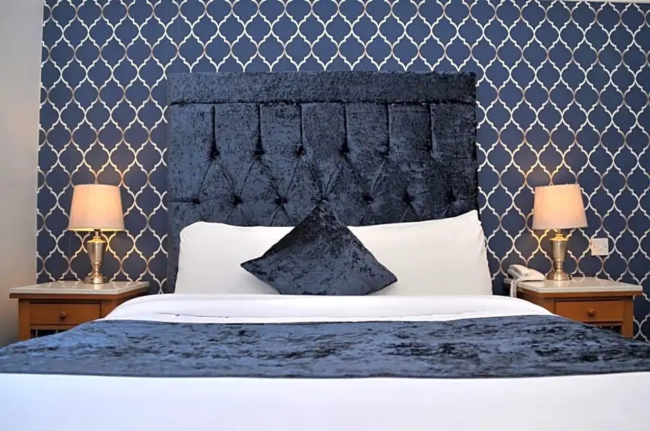 Hotel St. George by Nina - Chambres