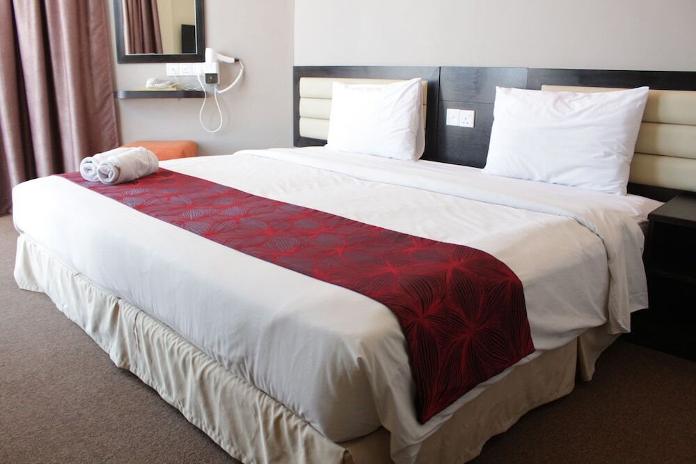 Paradise Spa Hotel