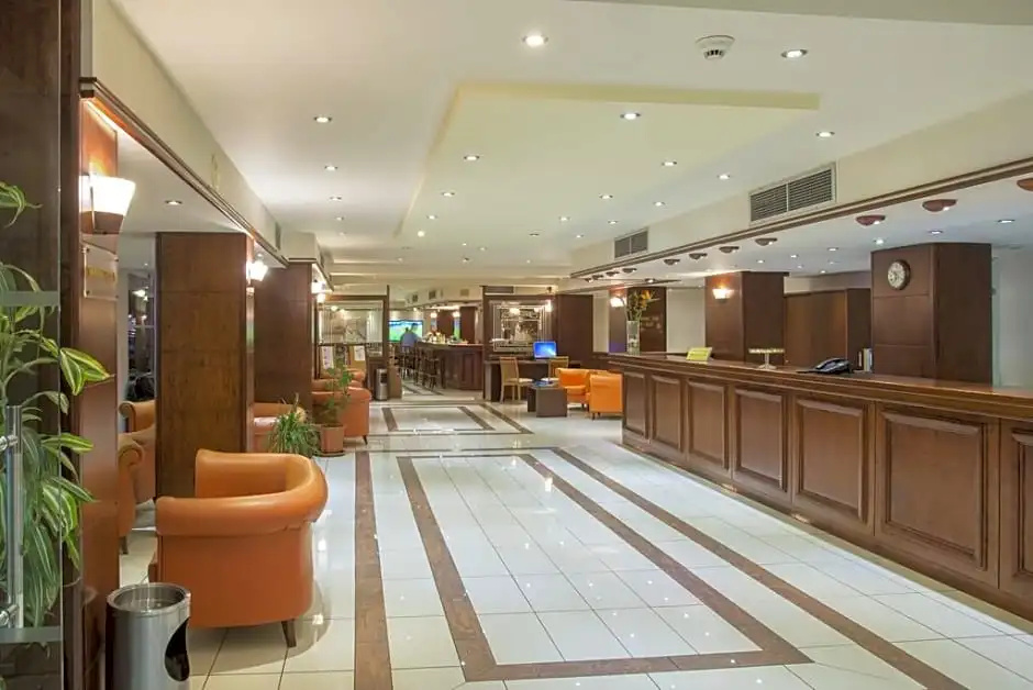 Manousos City Hotel - Chambres