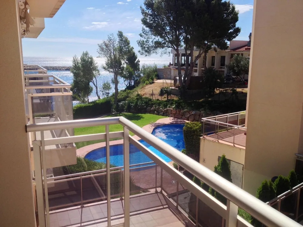 RESIDENCIAL CALA LLOBETA 1º E