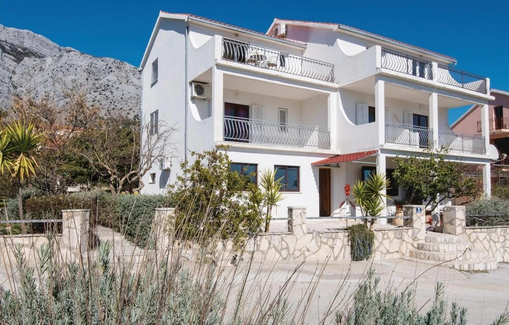 Stunning Home in Orebic With Wifi and 1 Bedrooms