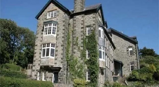 Bae Abermaw Hotel
