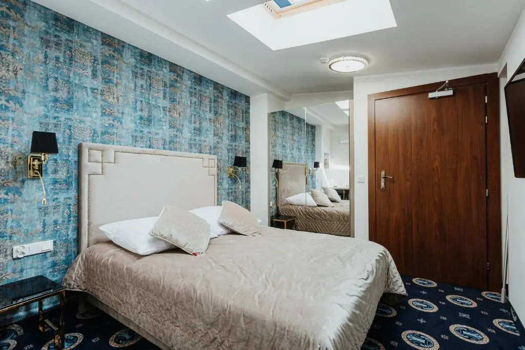 Economy Double room (full double bed)
