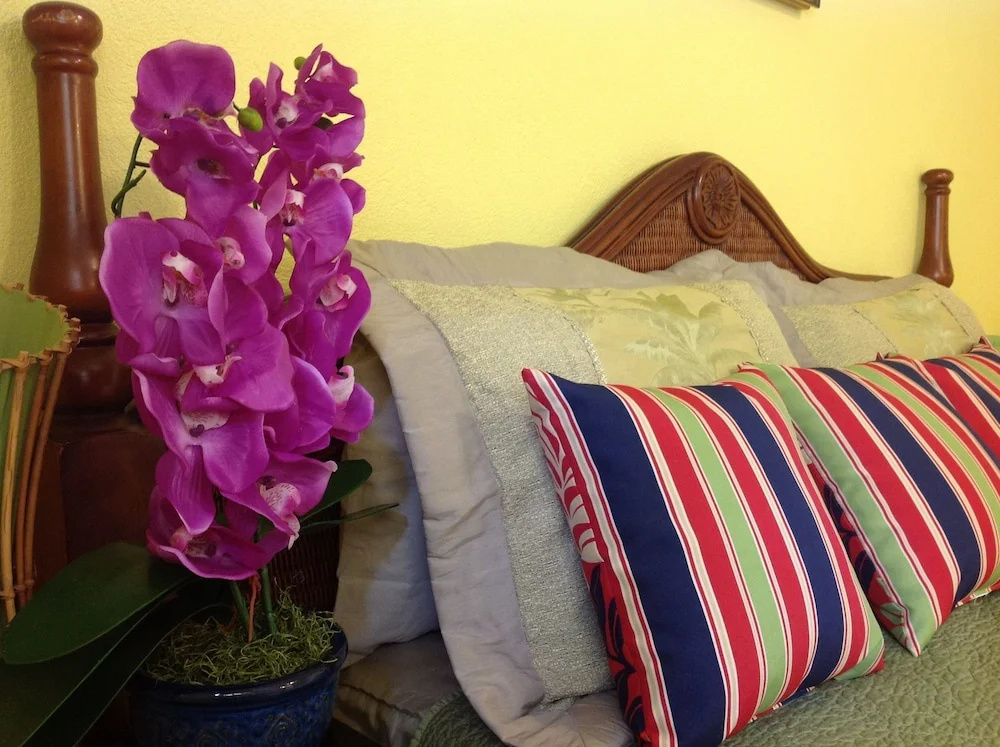 3 Bedrooms Apartment