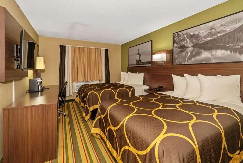 Standard Quadruple room