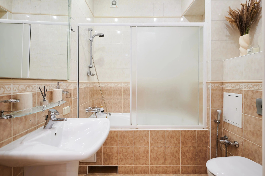 Отель Квартира GM Apartments Стильные и просторные четырехкомнатные на Мясницкой в Москве