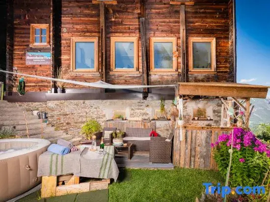 Homebase Tirol Mountain Logde