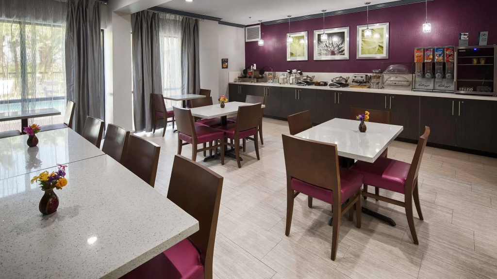 Hotel photo 30