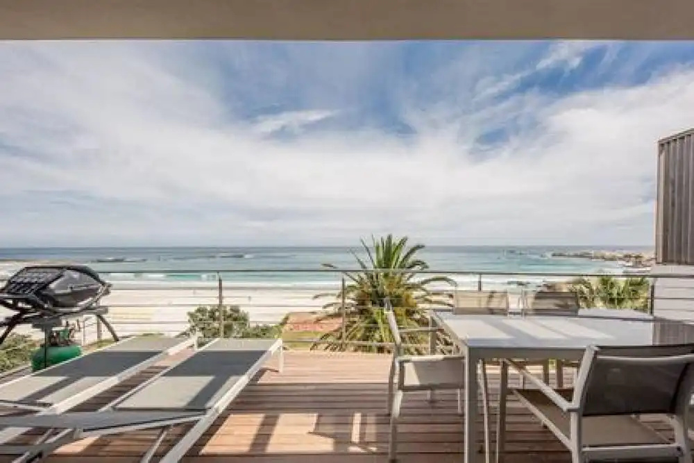 Holiday Apartment Opposite the Beach Seasonsfind the Sunset