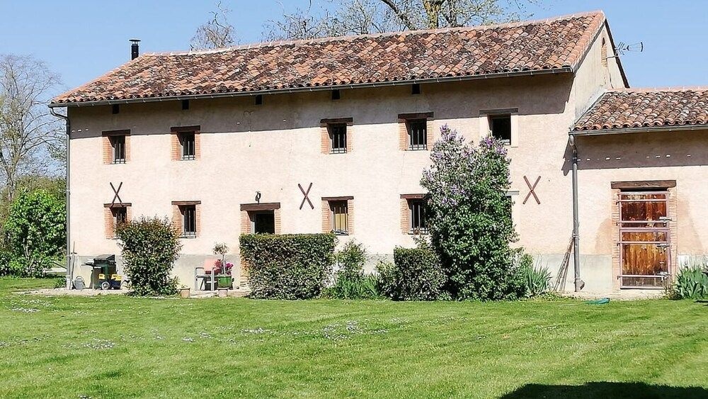 Chateau De Mailhol