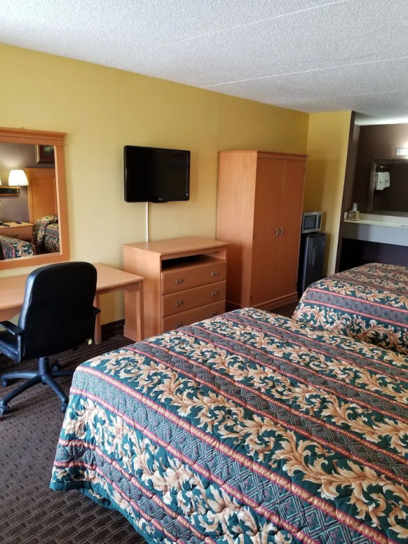 Classic Quadruple room