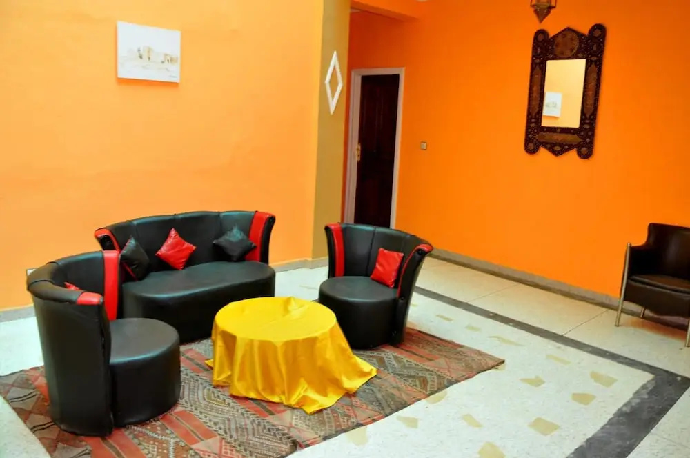 Lobby & Reception