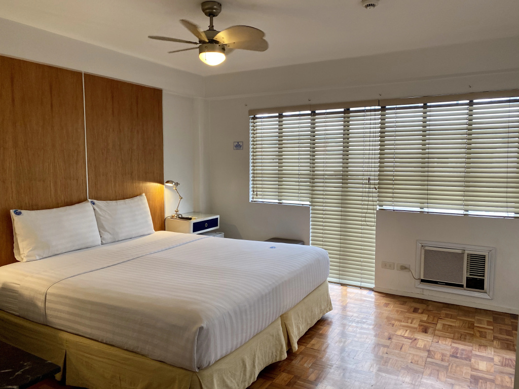 The Clipper Hotel, Makati — 4
