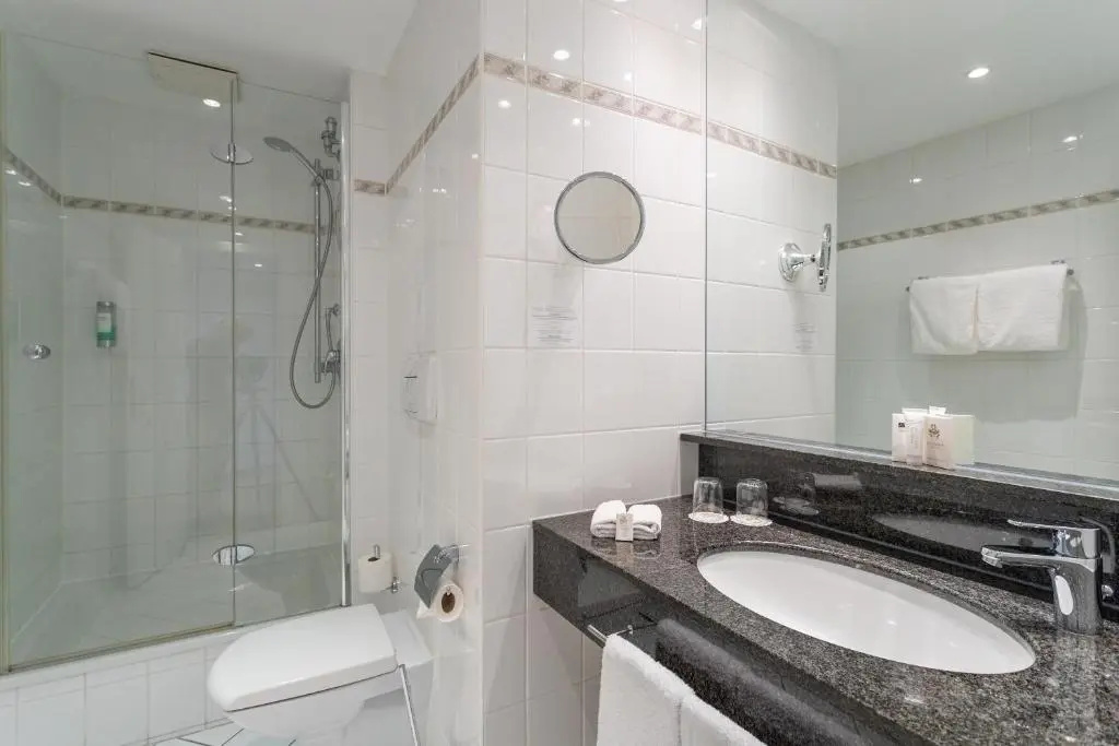 Standard Double room beachfront (full double bed)