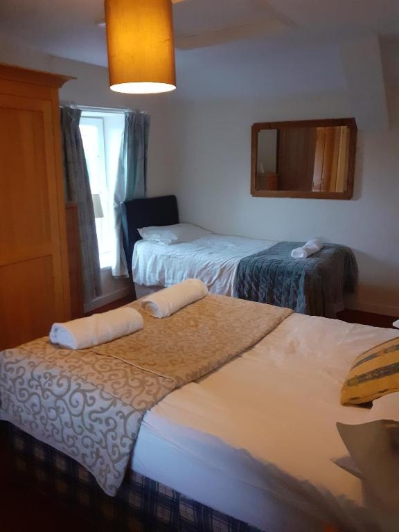 Bryncarnedd Farmhouse