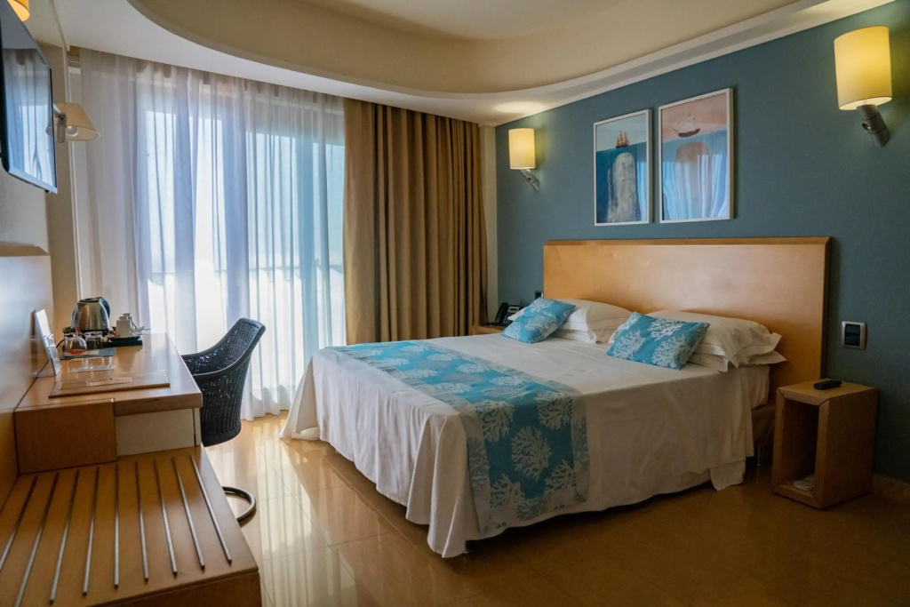 Hotel photo 32