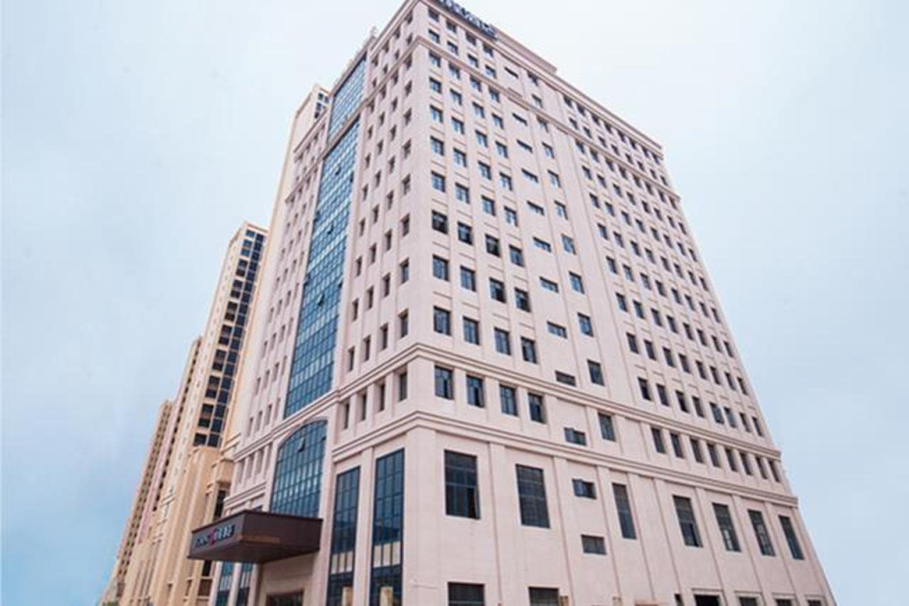 ECHENG Hotel (Zhanjiang Wuchuan Jinsha Plaza)