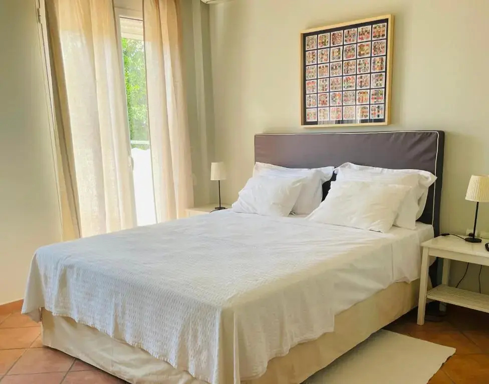 Double Family Suite with balcony full double bed