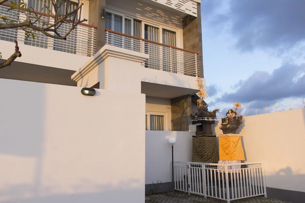 Kubu Kutus Villa