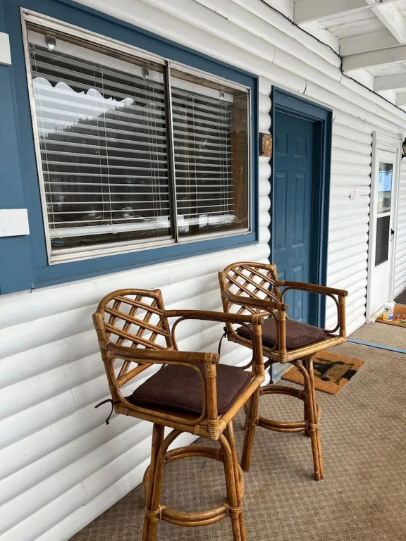 Deluxe Double room with mountain view (full double bed)