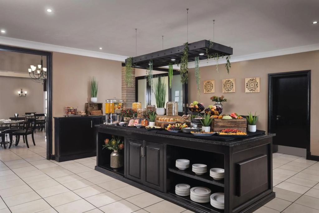 Protea Hotel by Marriott Bloemfontein - фото 34