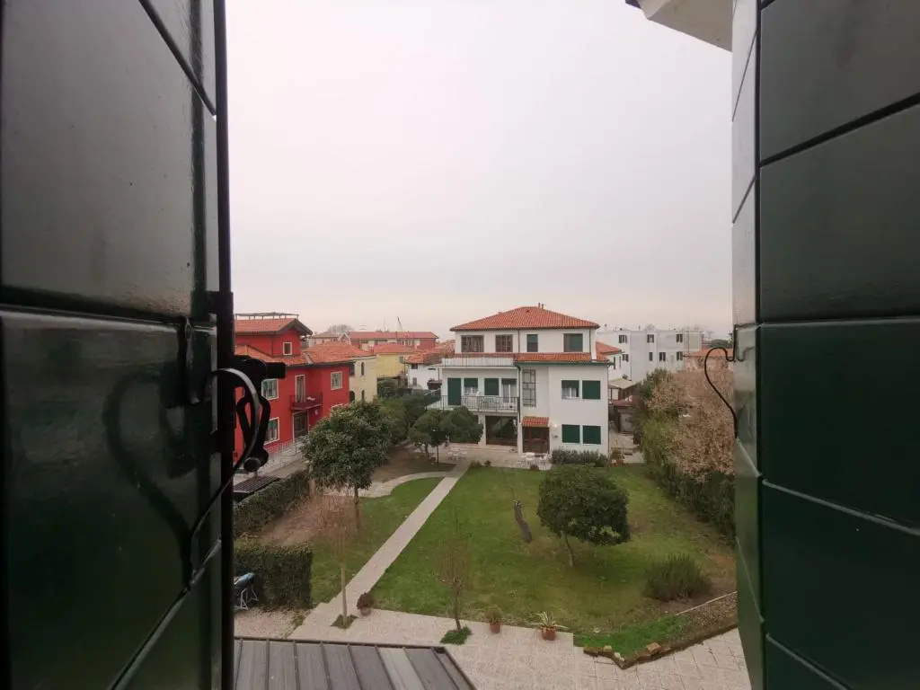 Standard Double room with garden view (full double bed)