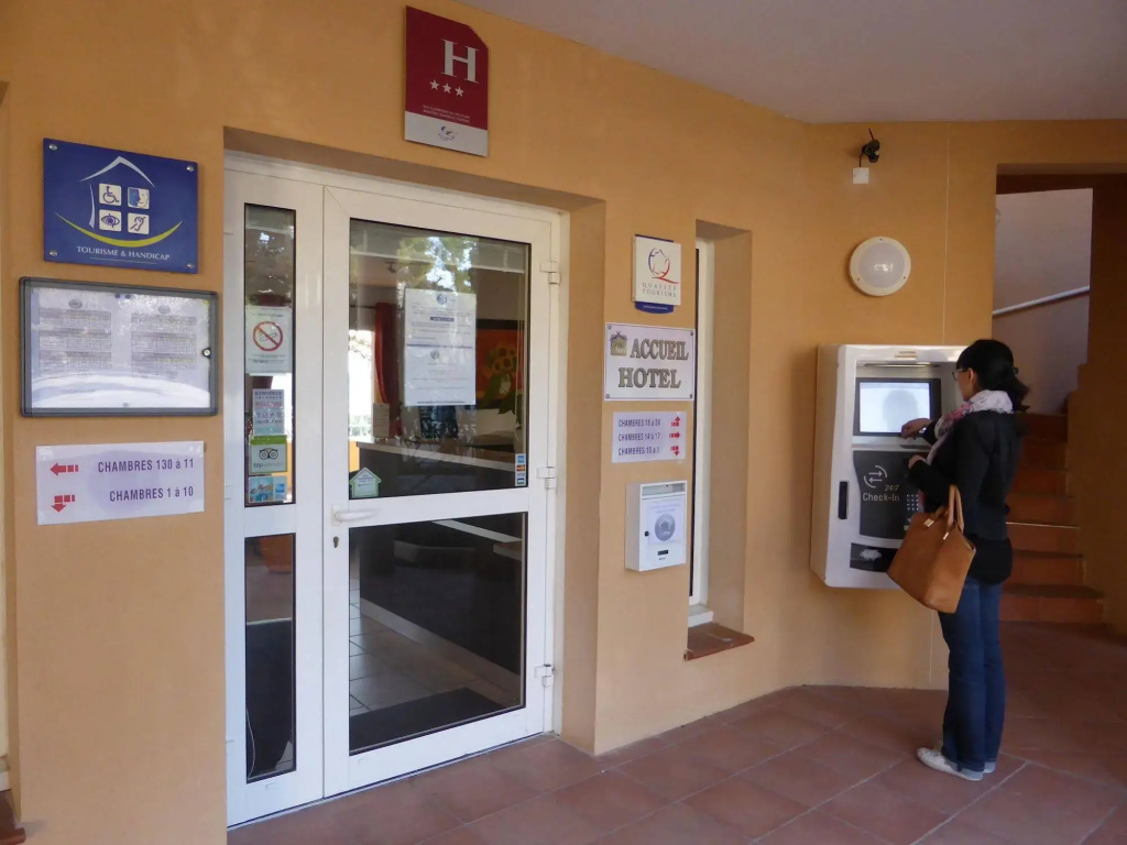 Hotel photo 16