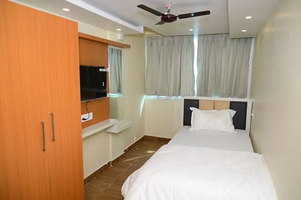Hotel photo 12