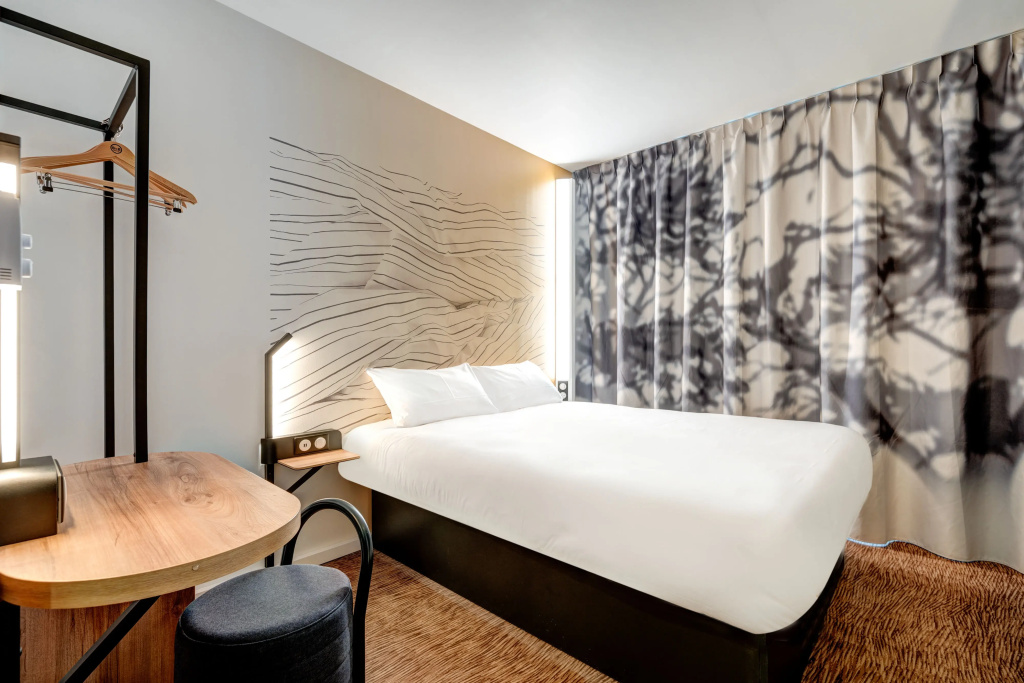 Отель B&B HOTEL Paris Ivry Quai de Seine в Иври-сюр-Сене