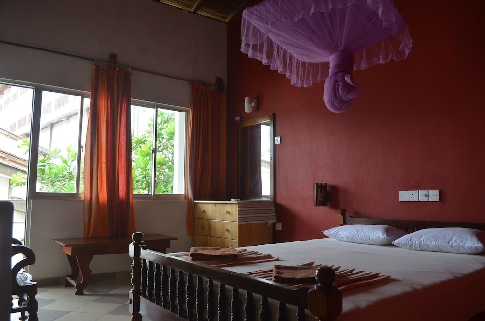 Hotel Paradiso