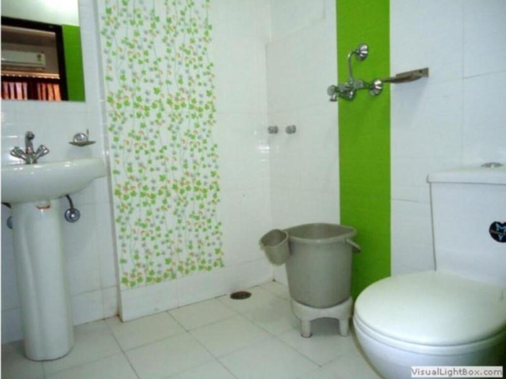 gallery_image_hidden_21