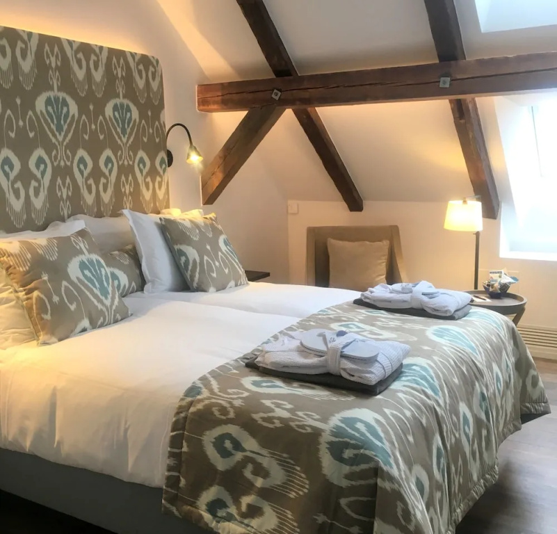 Classic room