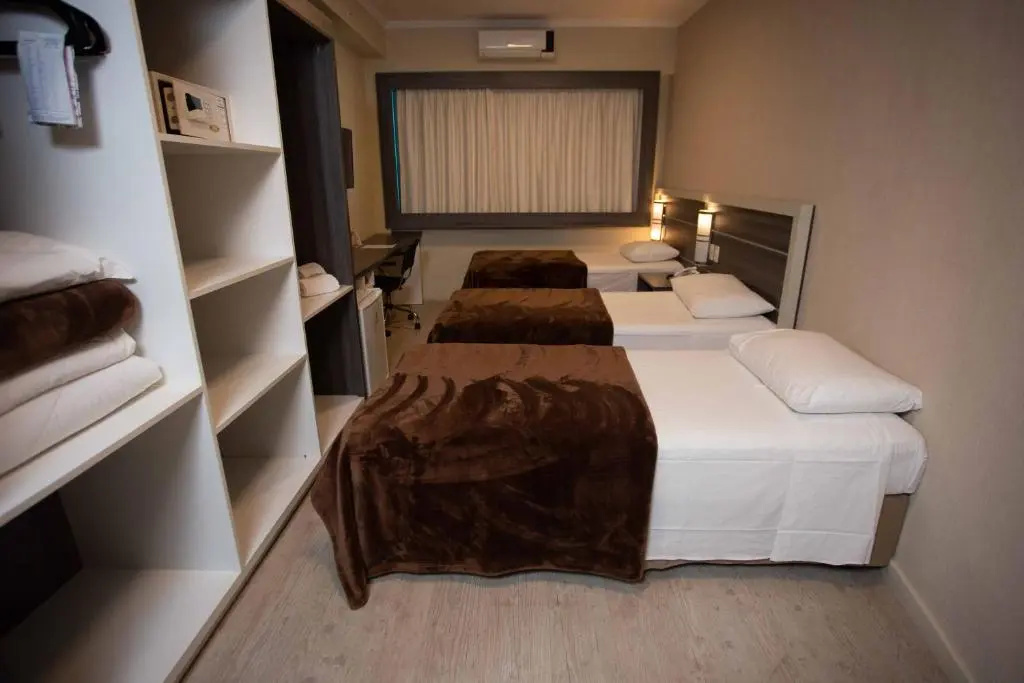 Master Express Dom Pedro II - Chambres
