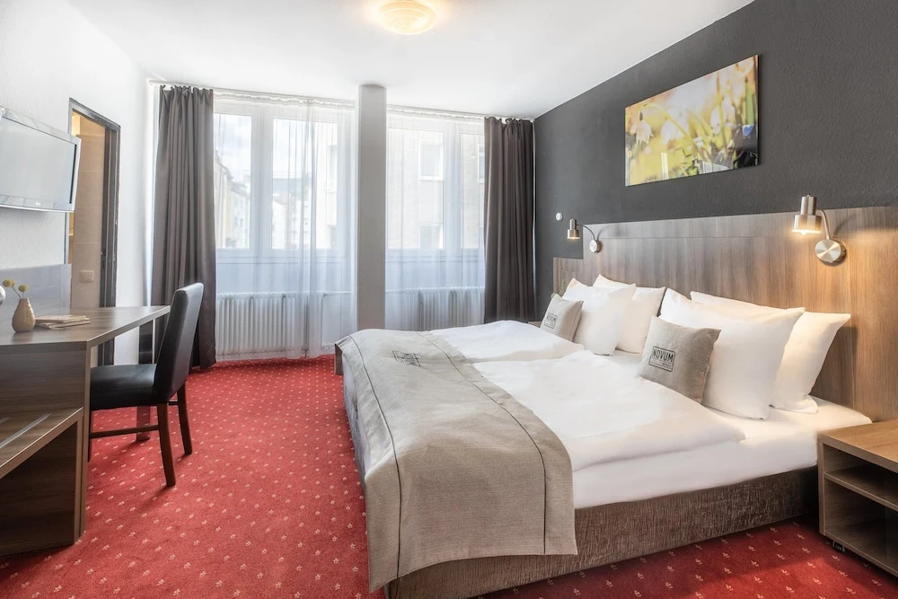 Hotel Leonet — 6