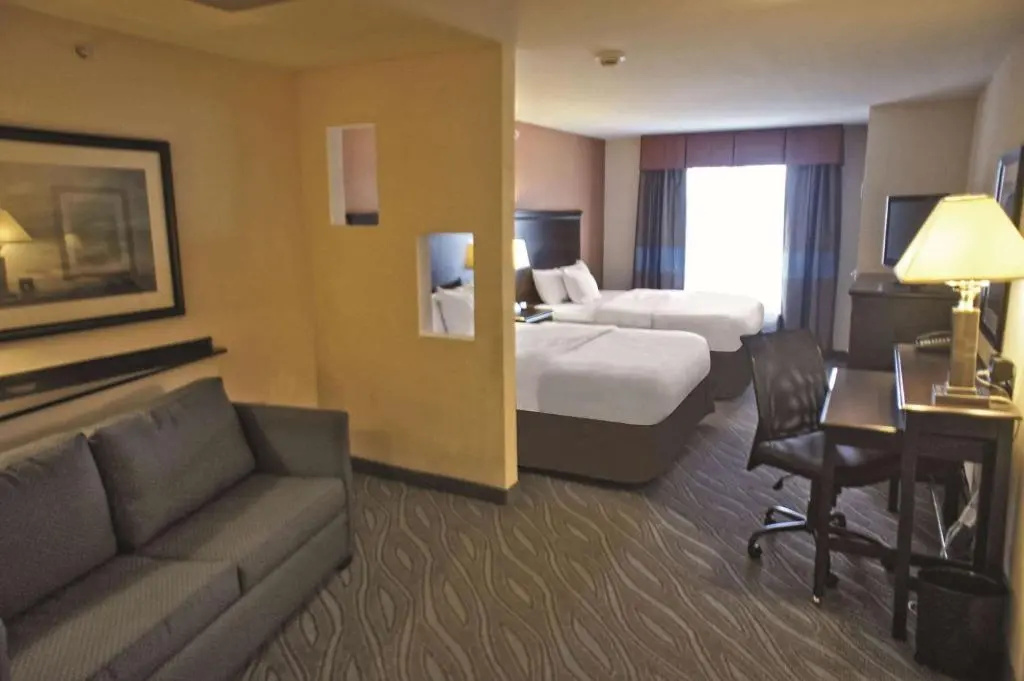 La Quinta Inn & Suites by Wyndham Edmond - Chambres