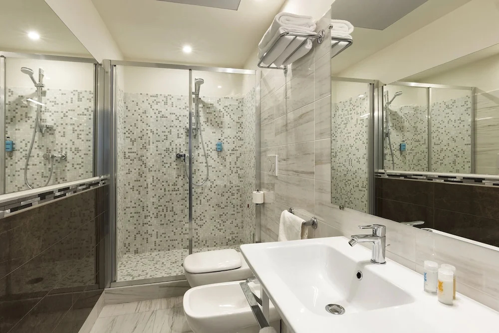 Superior Double room (full double bed)