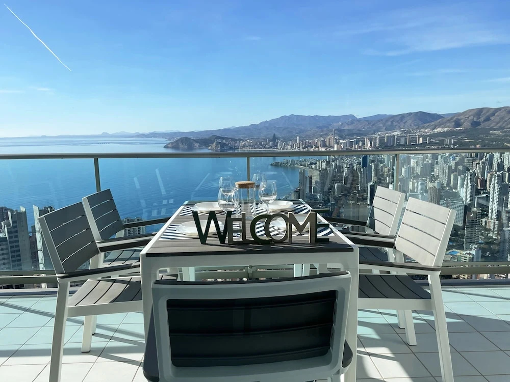 Benidorm sky - High-rise apartments