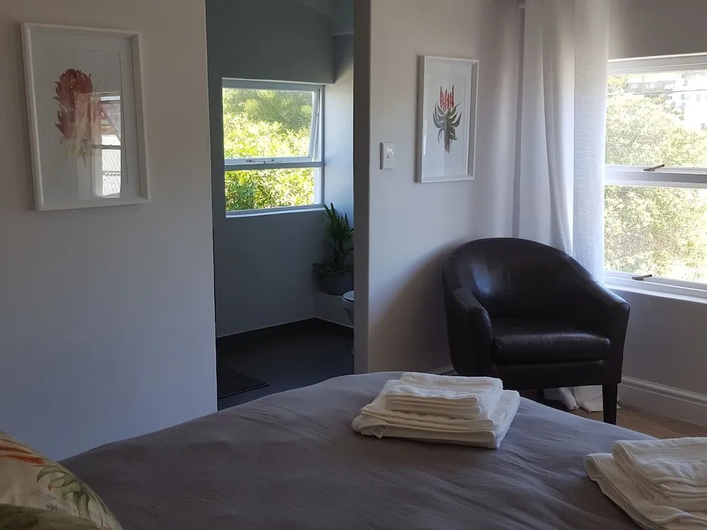 1 Bedroom Standard Double room with mountain view (full double bed)